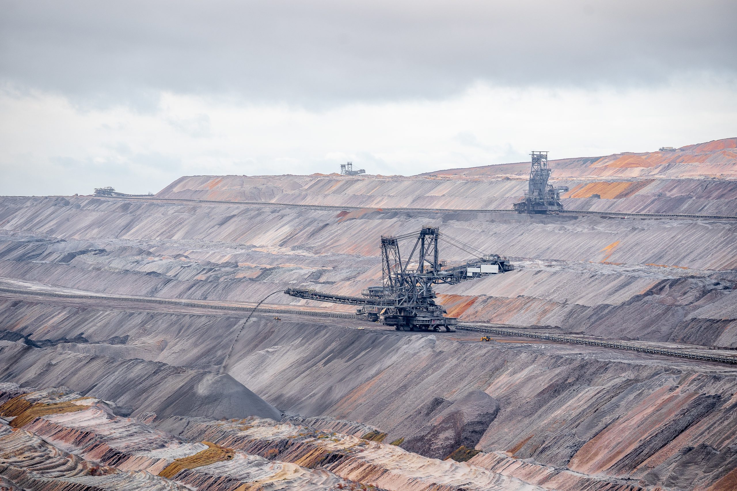 mineração uma das principais atividades econômicas no Brasil